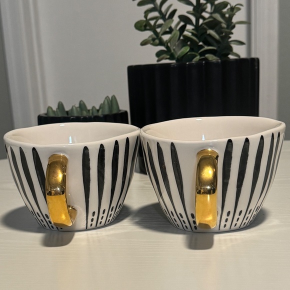 Set of 2 The Old Pottery Company Coffee Tea Mug Hand Painted Black/Gold Lines - Picture 3 of 8